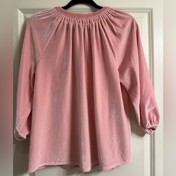Crown & Ivy Soft Pink Blouse - Picture 5 of 5